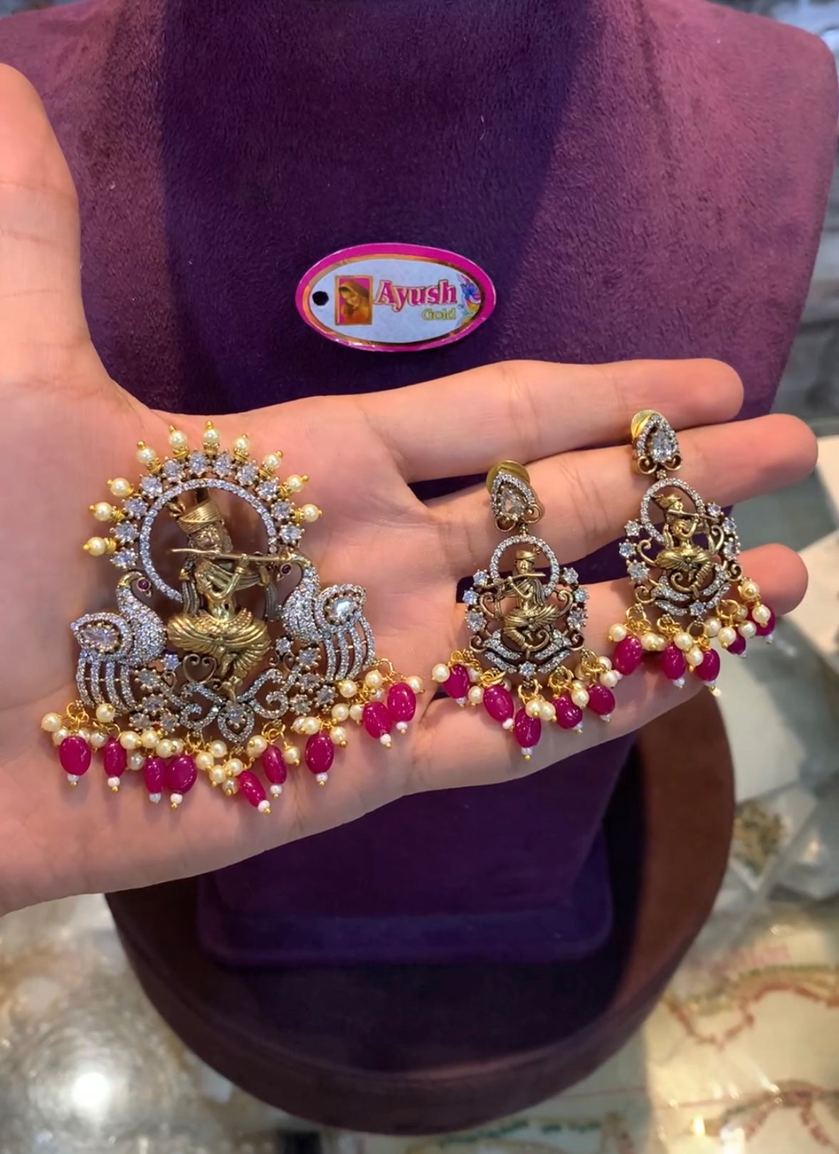 Locket & earrings LK-07