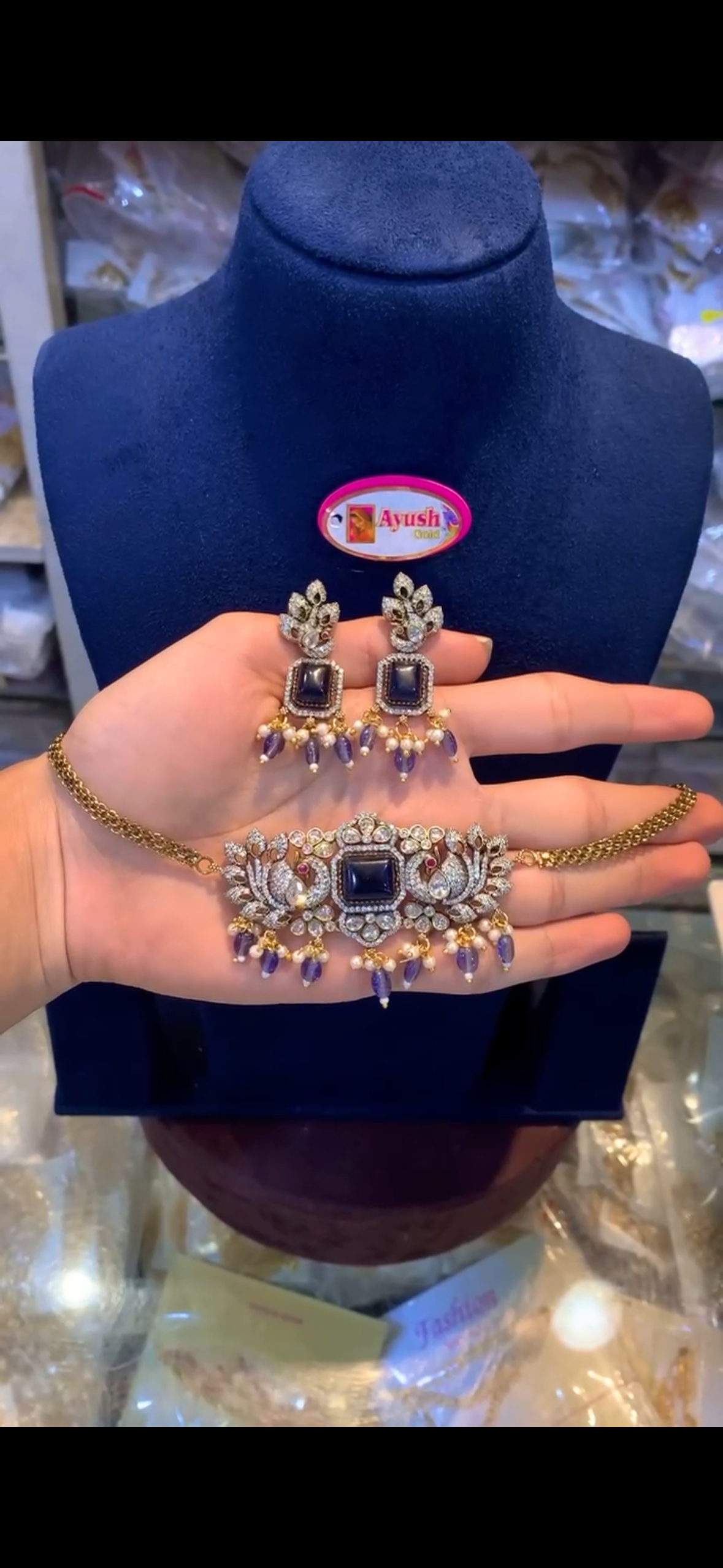 Victorian Choker CS-19