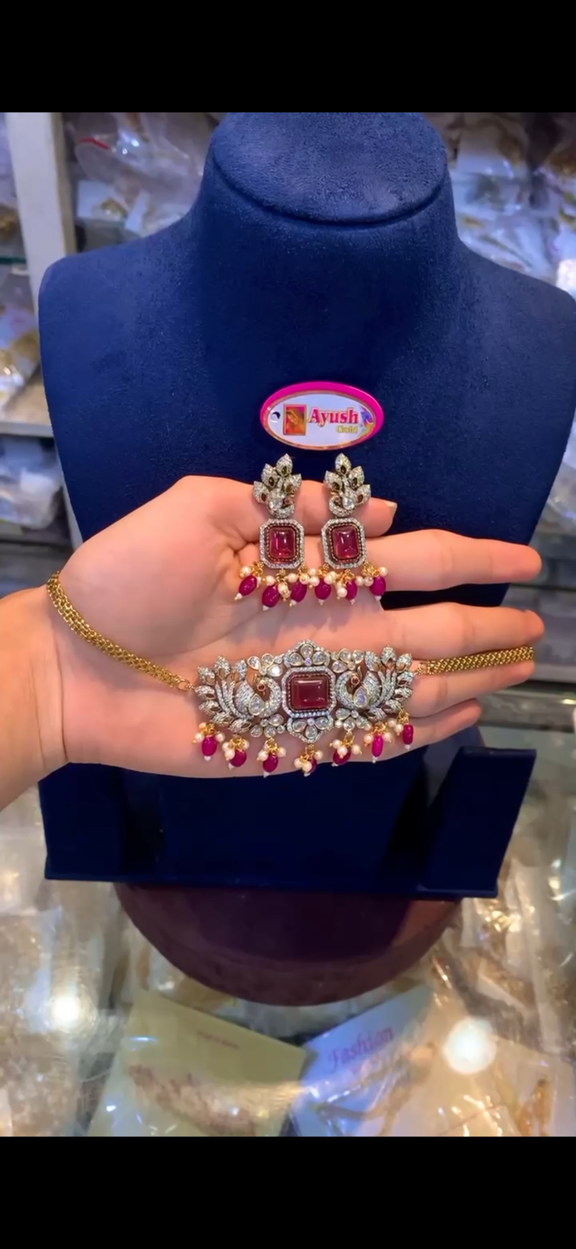 Victorian Choker CS-19