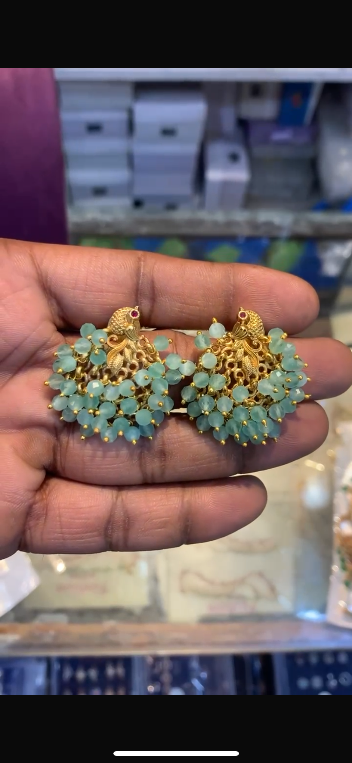 Guttupusu Studs-16