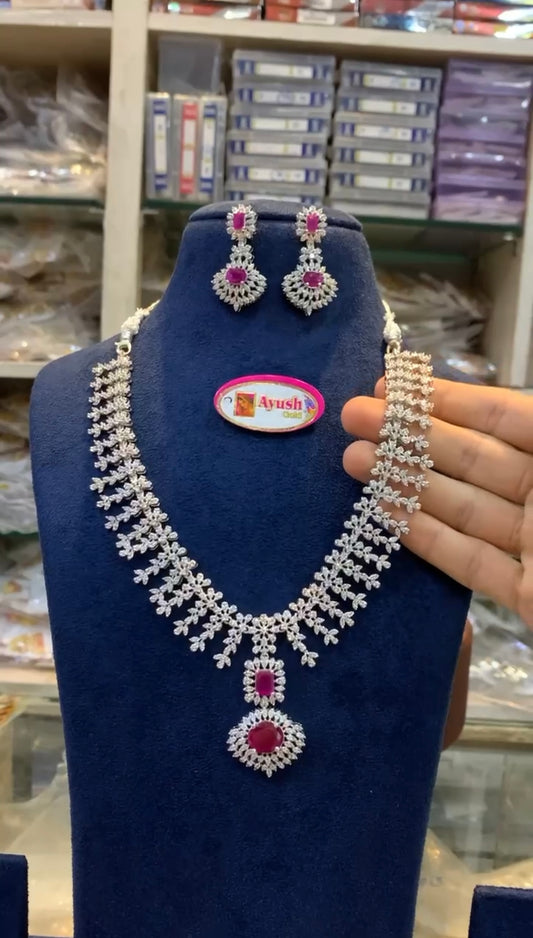 Silver finish necklace NK-157