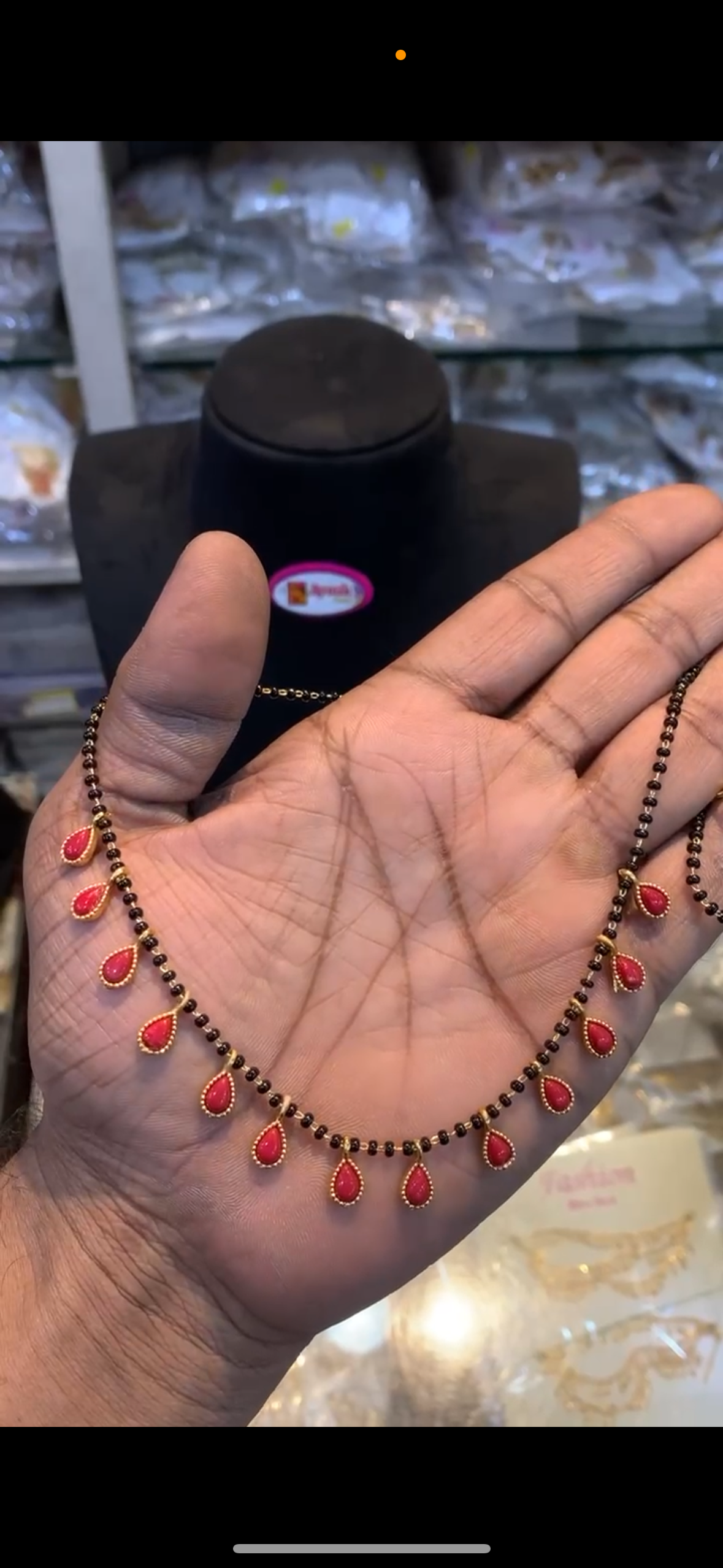 Black beads BM-22