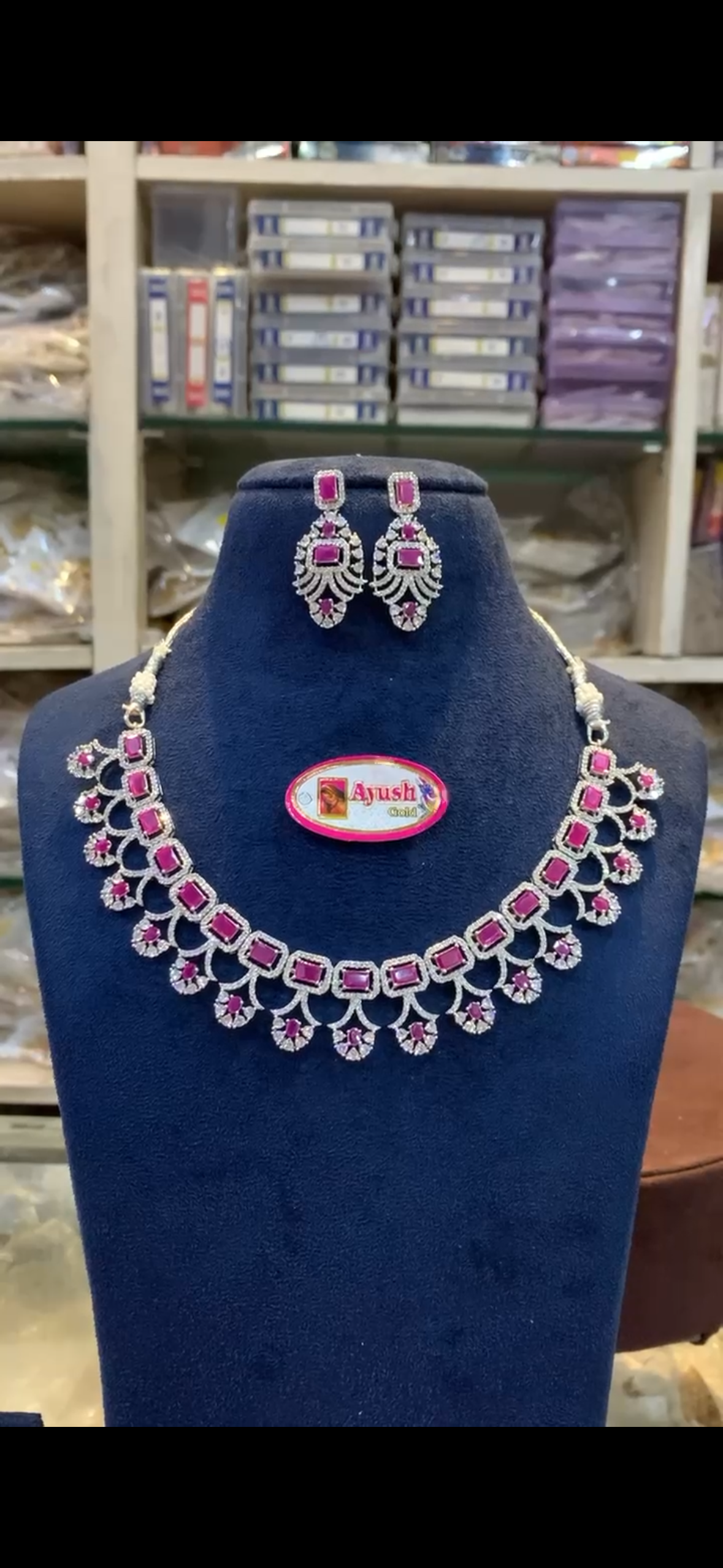 Necklace NK-175