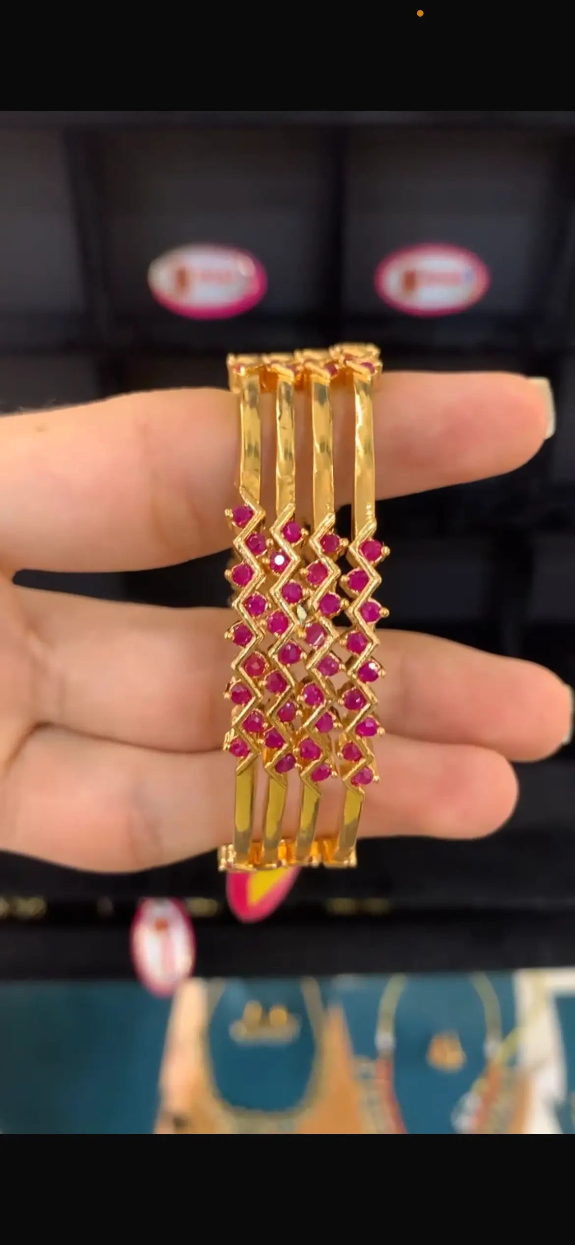 Gold finish Bangles BG-160