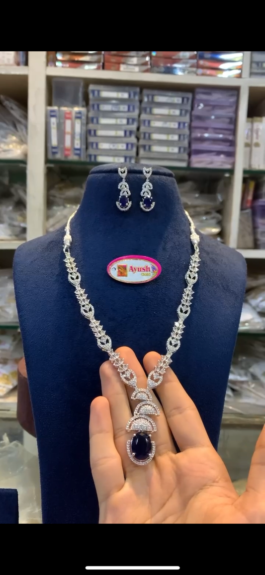 Silver finish Necklace NK-160