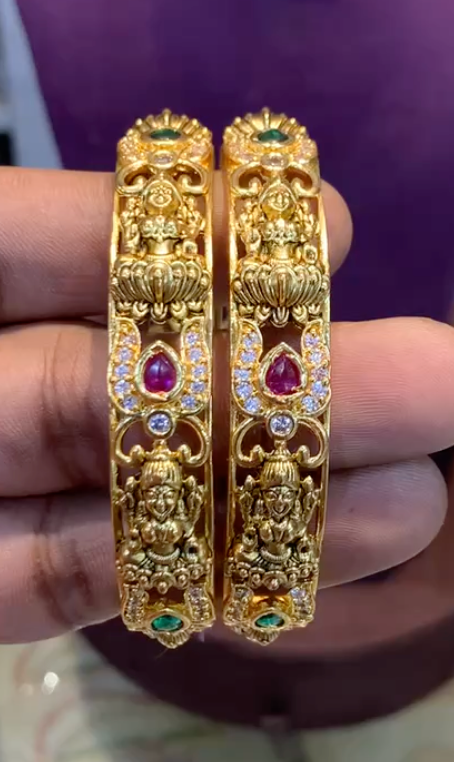 Bangles BG-18