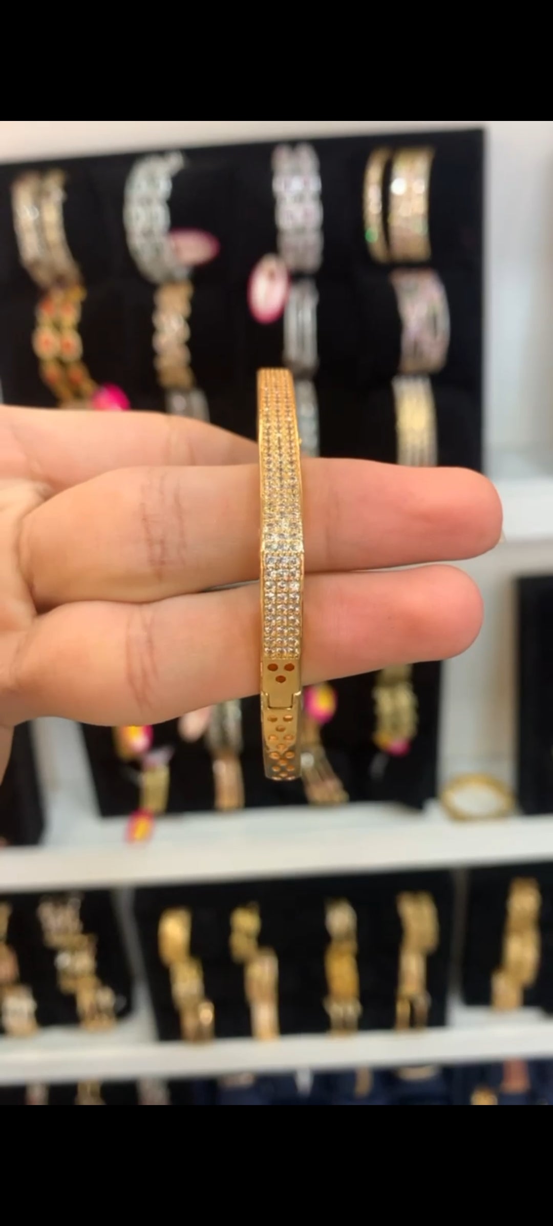 Bangles BG-175